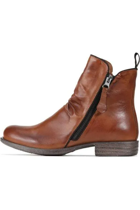 EOS WILDS BOOT - BRANDY