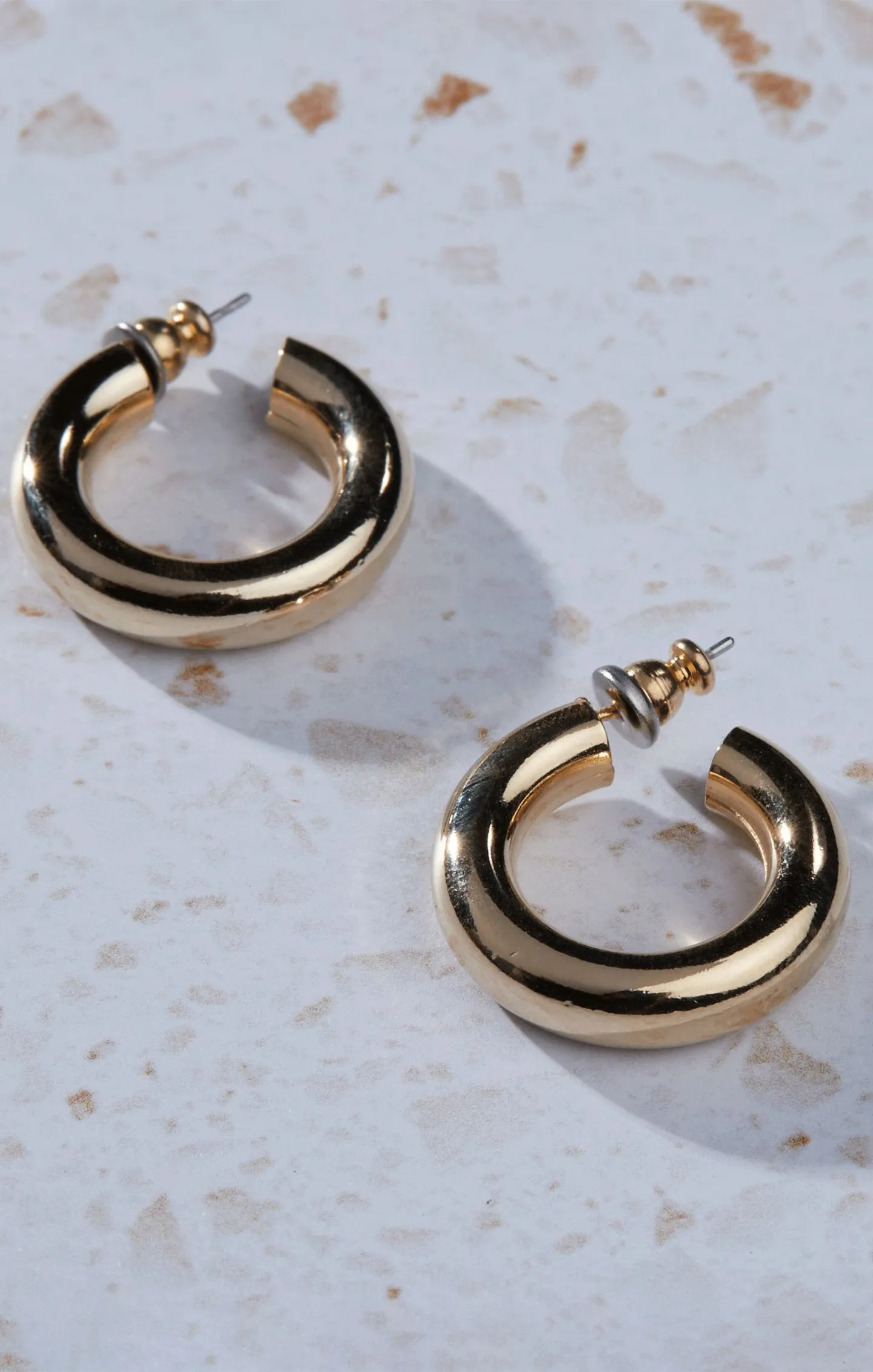 Faithy Jewels Everyday Hoop Earrings ~ 18K Gold Plated