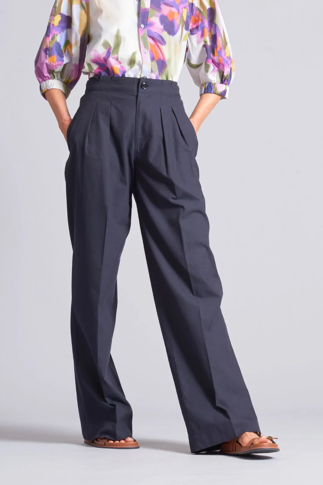 Ink Twill Pleat Front Pant