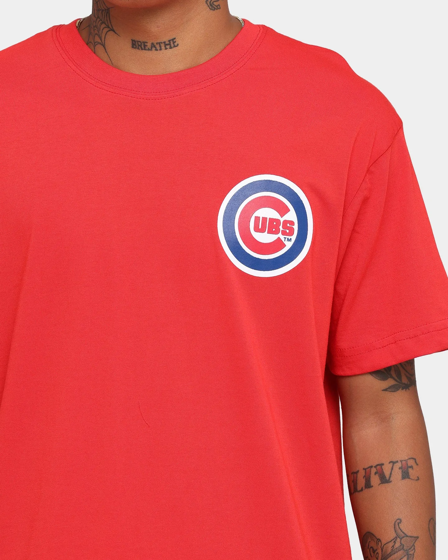 Majestic Athletic Chicago Cubs Jeaner Short Sleeve T-Shirt Red