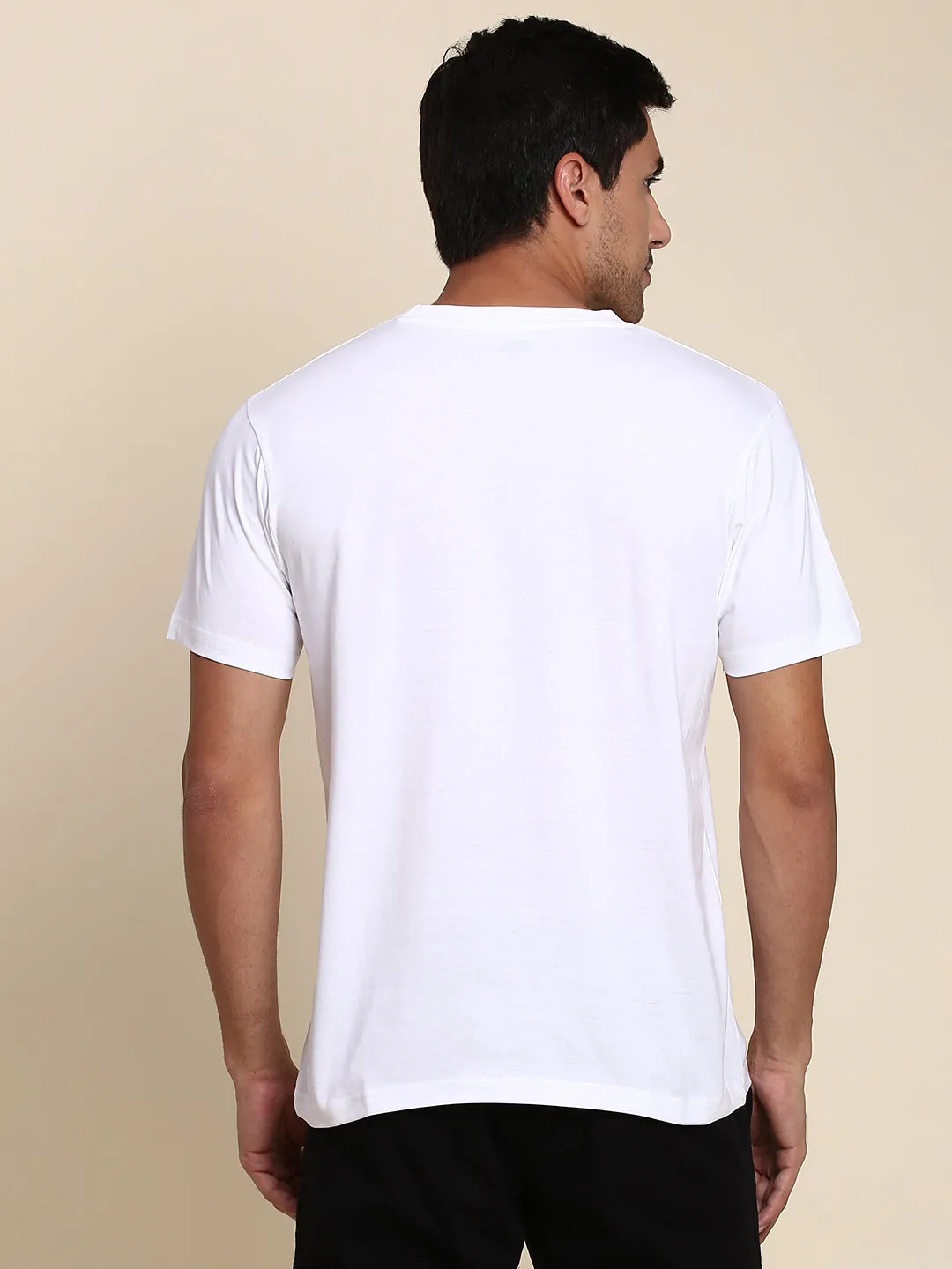 Men's Comfortable And Stylish White Casual Polo Tshirt