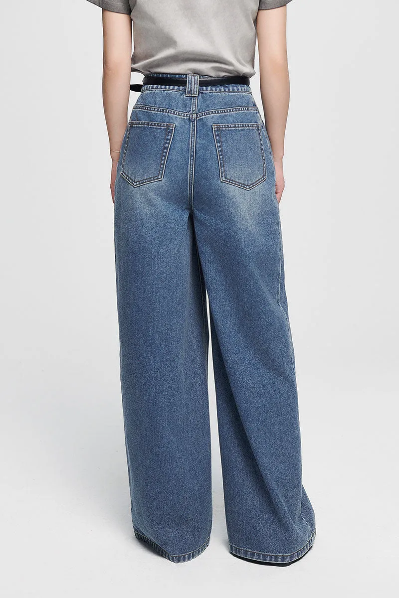 Super Baggy High-Waisted Wide-Leg Denim Jeans in Light Wash