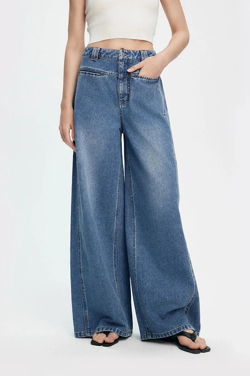 Super Baggy High-Waisted Wide-Leg Denim Jeans in Light Wash